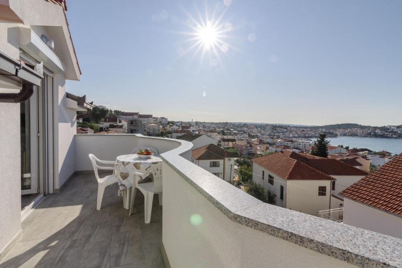 Villa Andelo Trogir Exterior foto