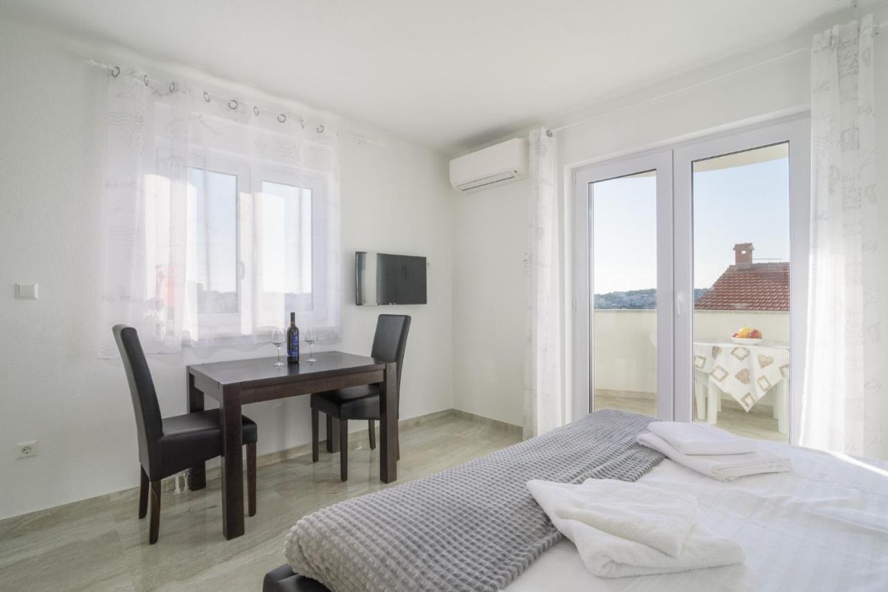Villa Andelo Trogir Exterior foto